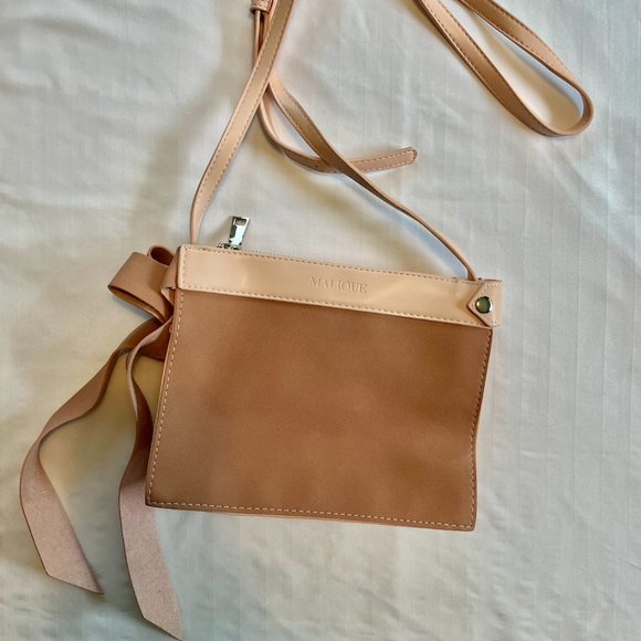 European Style Pink Crossbody with Bow on Side - Picture 1 of 5